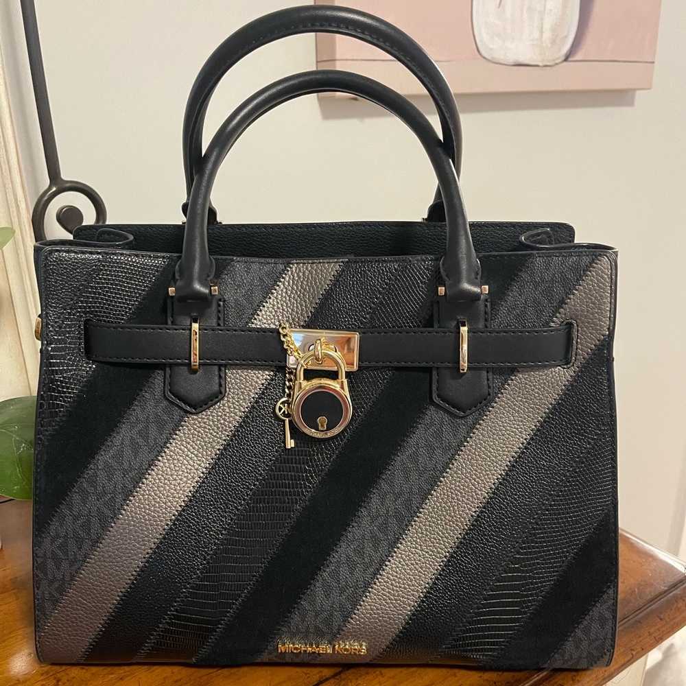 MIchael Kors Handbag with Gold Plated Lock